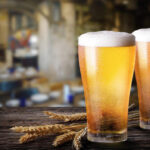 Nâng mũi bao lâu được uống bia: Tư vấn từ chuyên gia